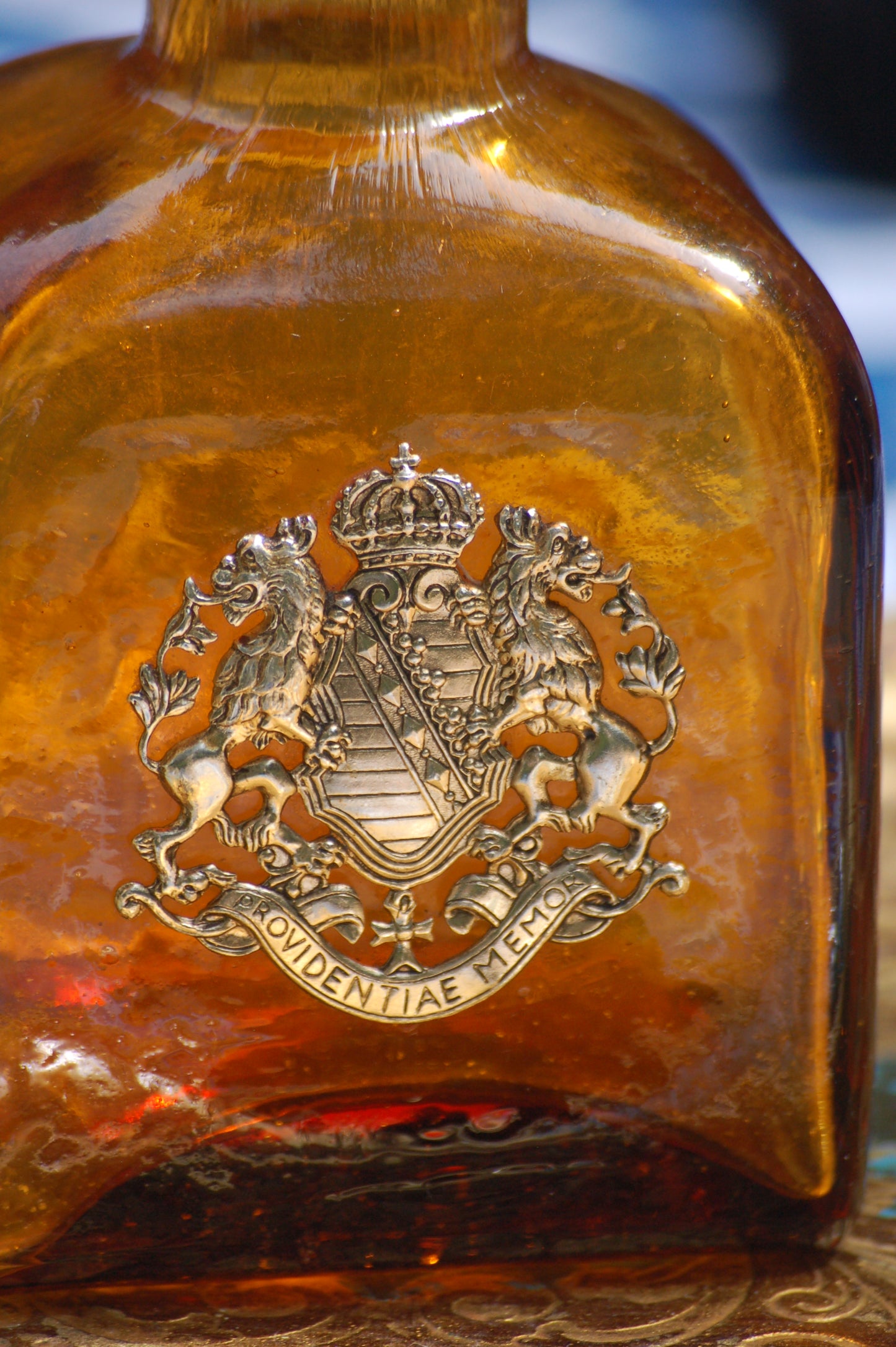 Vintage Italian Decanter, Vintage Italy, Genie Bottle, Amber Empoli glass, Amber genie bottle, Italian décor, Empoli glass, Dolce Vita, Italian vintage barware