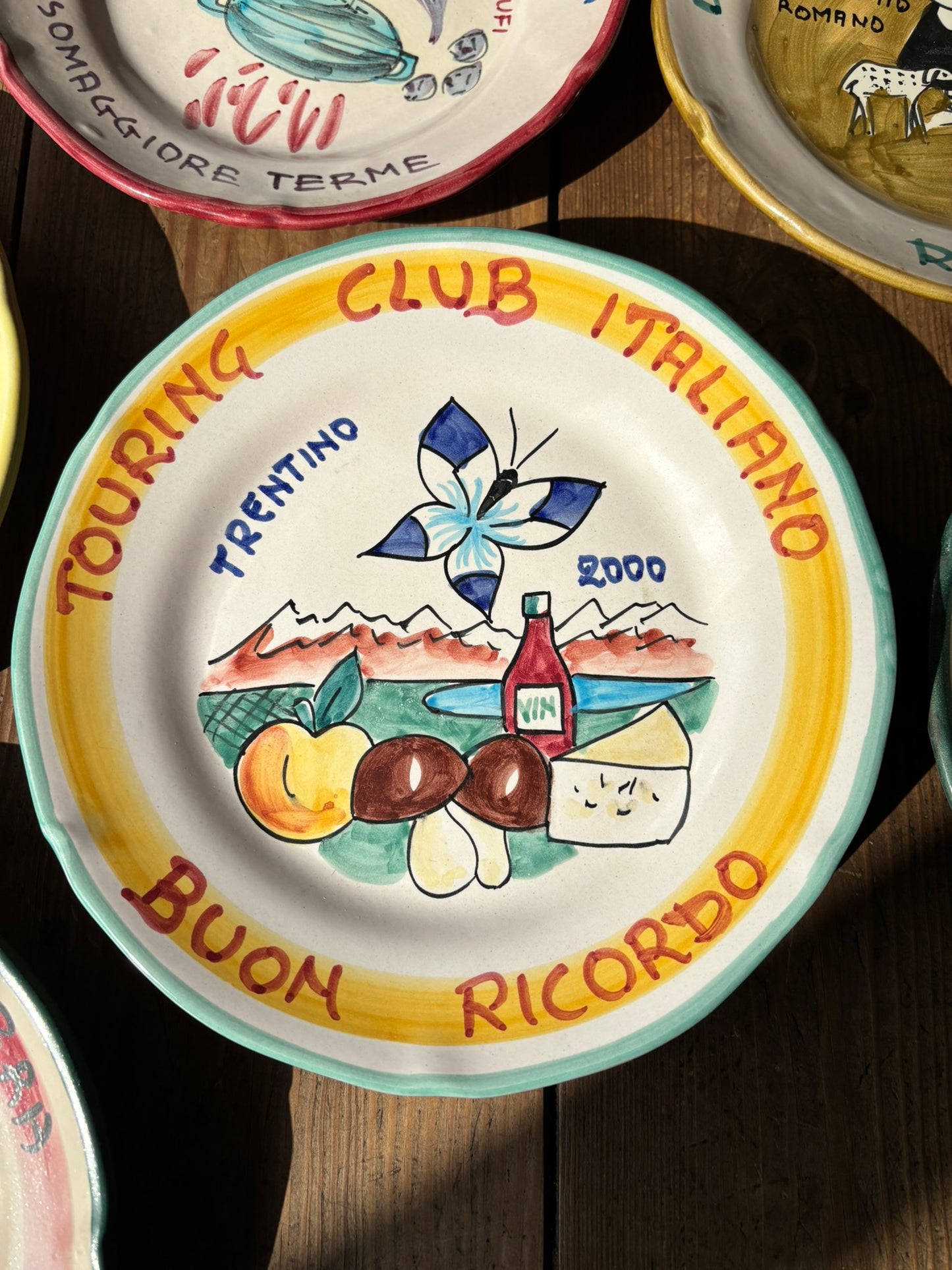 Buon Ricordo Vintage hand painted ceramic plates from Italy, made in the town of Vietri sul Mare on the Almalfi Coast, Italy. ItalianCoocking, ItalianRistorante plates
