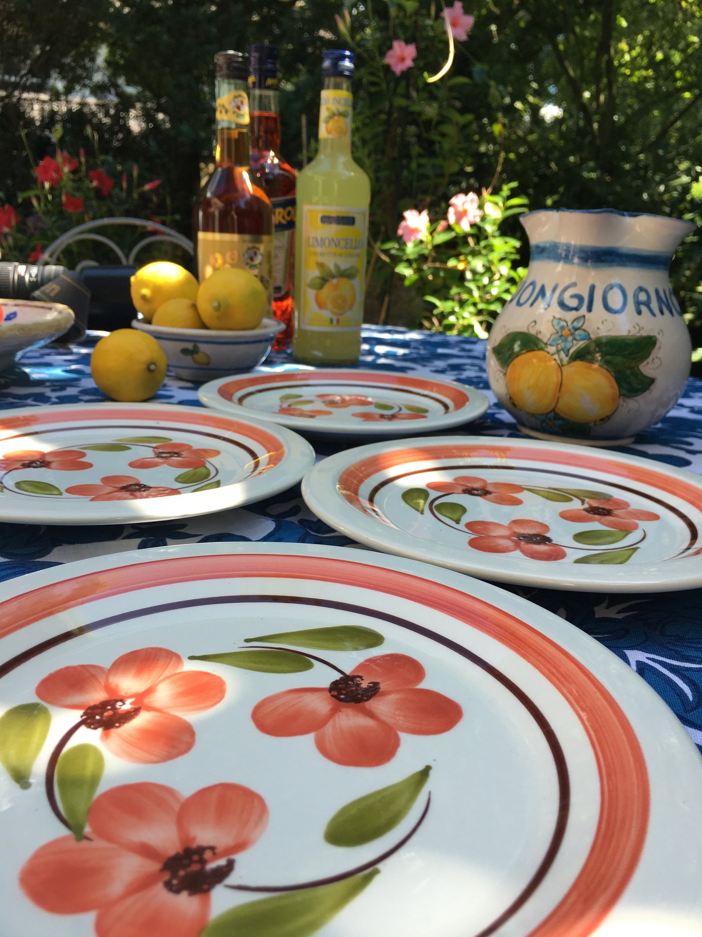 Italian_vintage_dessert_plates_with_salmon_colored_flower_by_San_Marciano_Italy