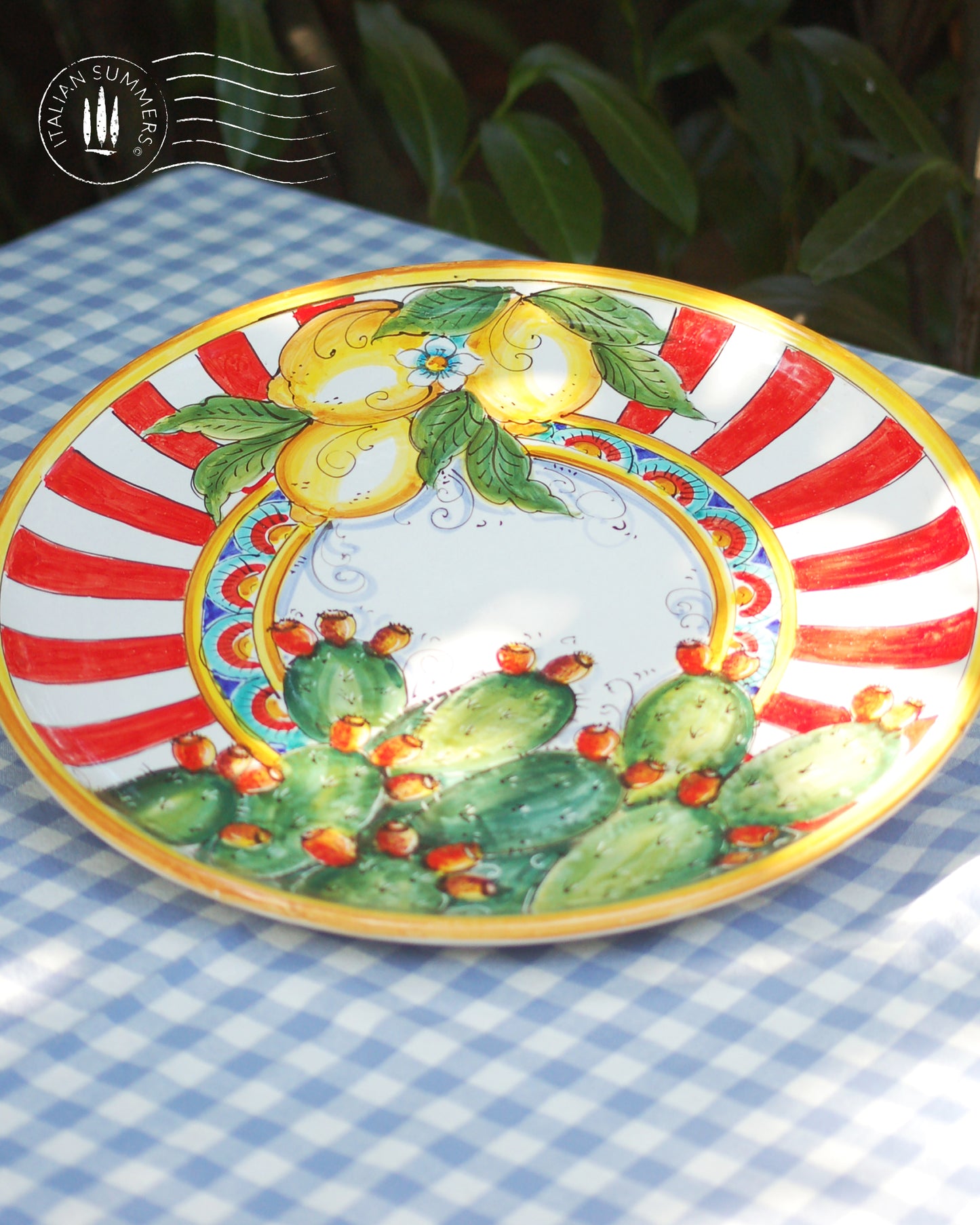 Large Sicilian Maiolica serving platter Lemons And Cactus, Sicilian maiolica. Hand-made in Sicily
