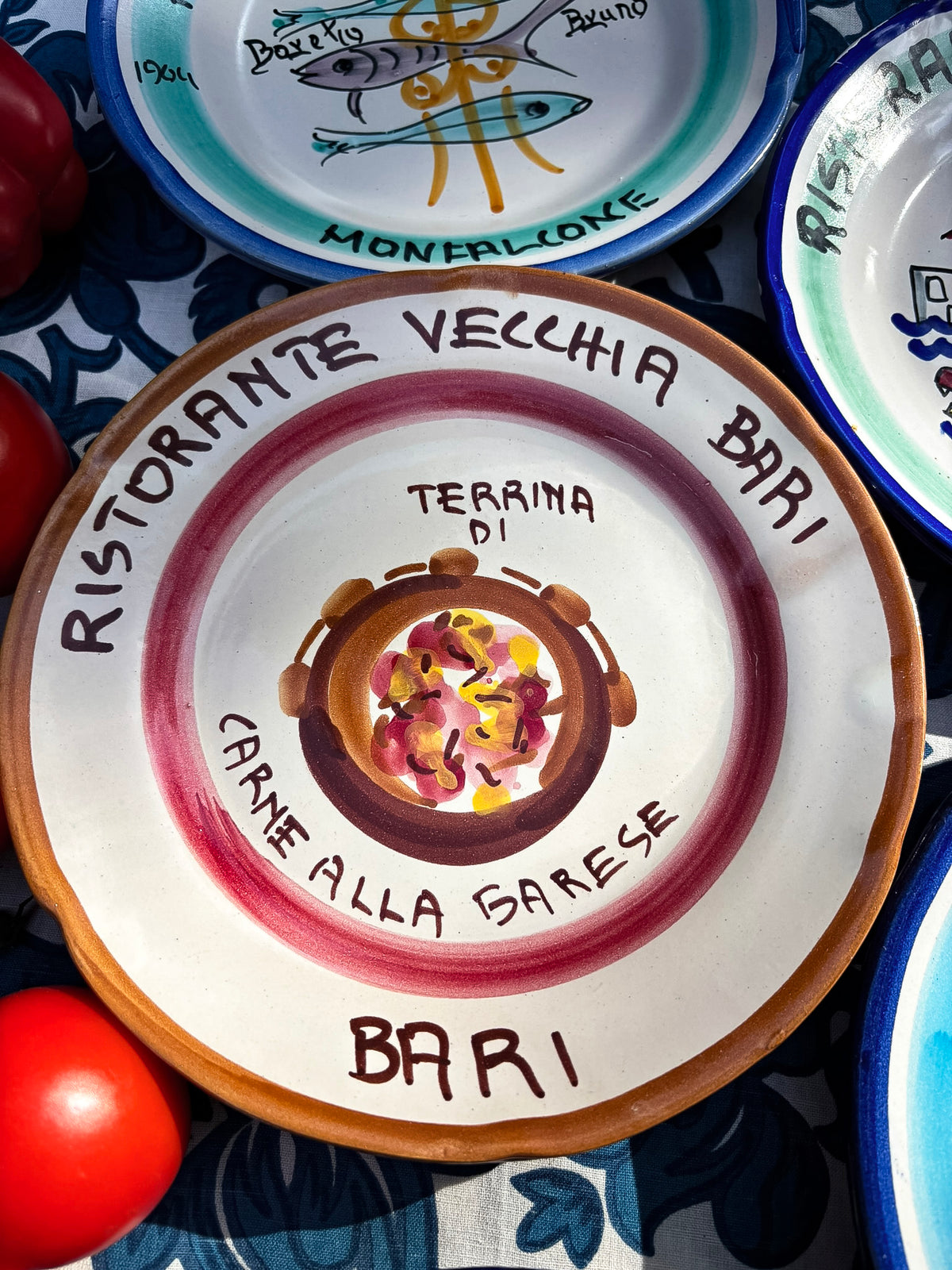 Vintage Buon Ricordo plate from Ristorante Vecchia Bari Bari - Hand-painted Italian ceramic commemorative plate