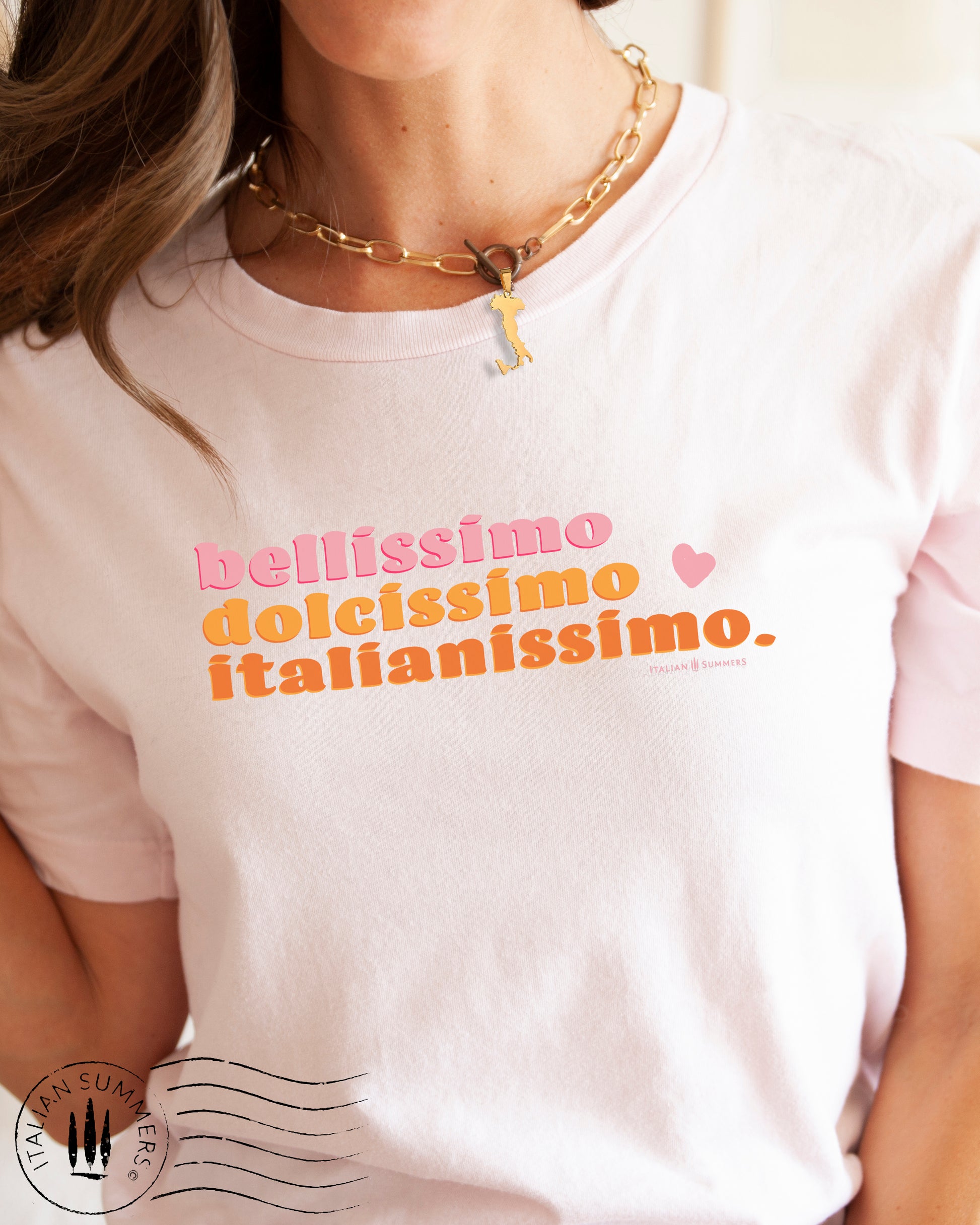Italy inspired white cotton T shirt, crew-neck unisex shirt with the Italian phrase: "Bellissimo,dolcissimo, Italianissimo"  in soft pastel orange and pink colors from the 1970s design tradition.
