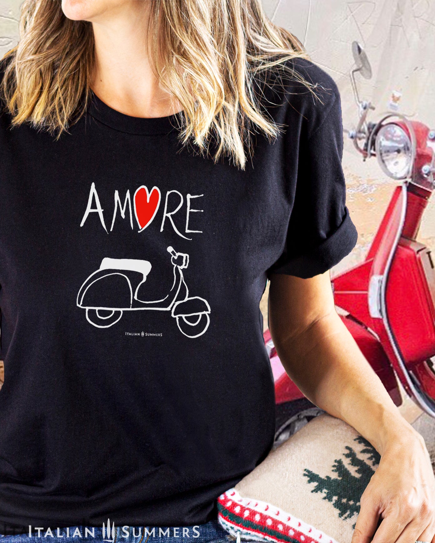 T-Shirt VINTAGE ITALIAN SCOOTER AMORE – Black Tee