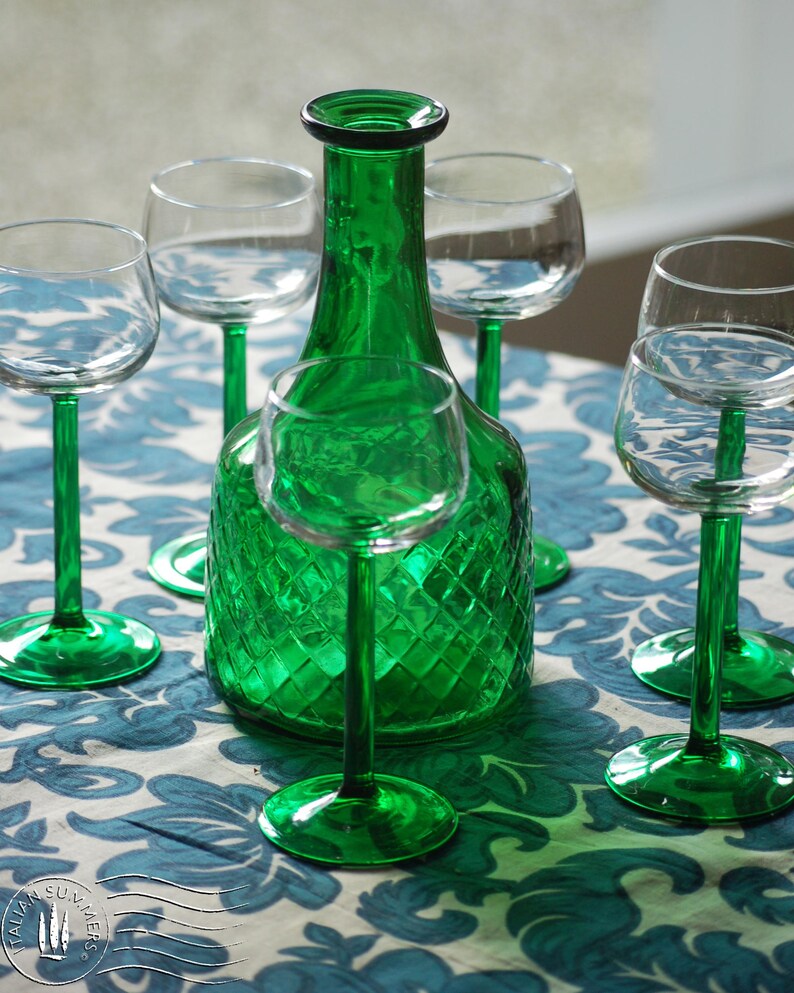 vintage 1970's Bormioli emerald-green decanter and six Alsace-style glasses