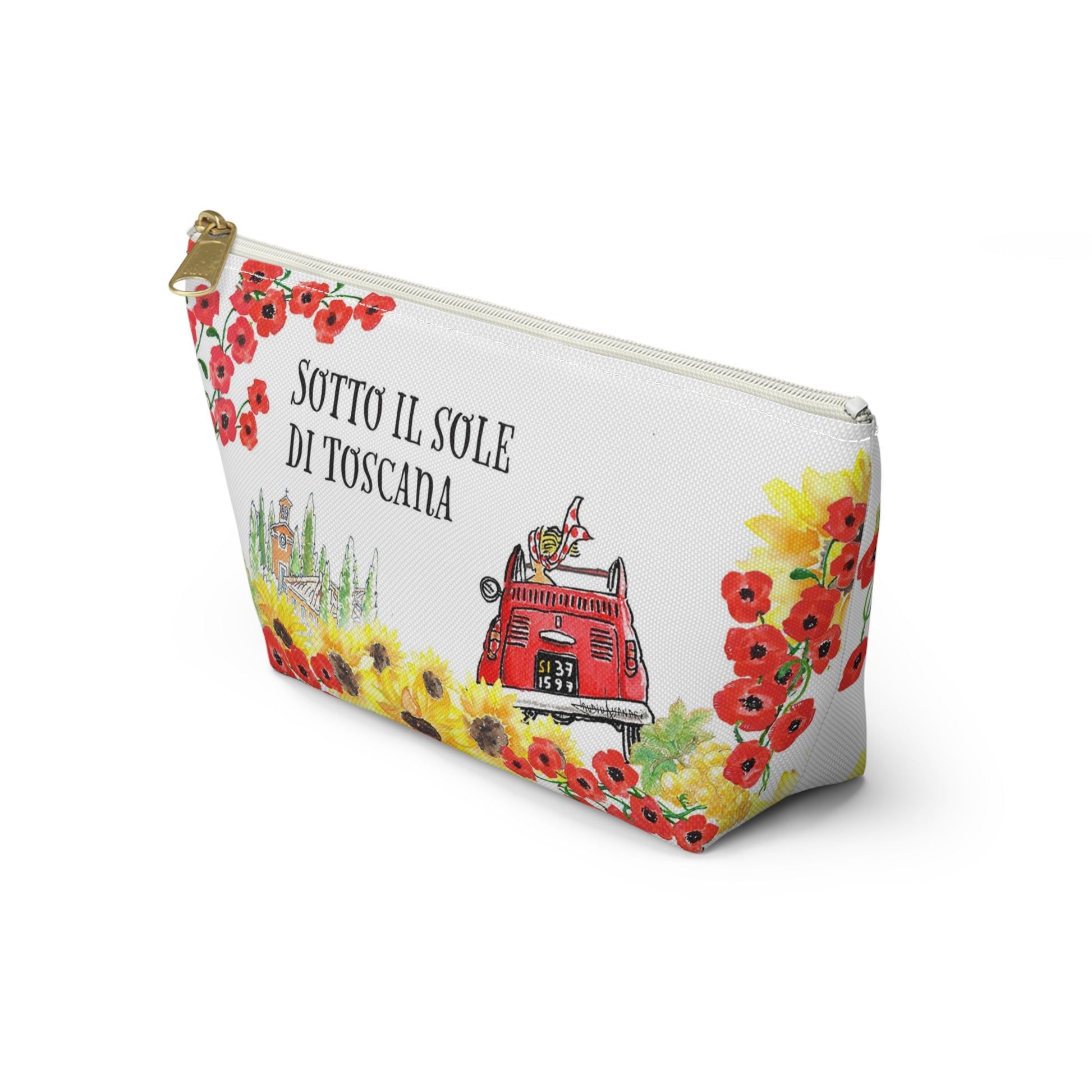 Clutch CIAO Tuscany By Italian Summers! Get a piece of Italy in your very hands with this gorgeous clutch decorated with a Tuscan landscape and a vintage Fiat 500 cabrio, plus a dash of flowers and the quote "Sotto il sole di Toscana"