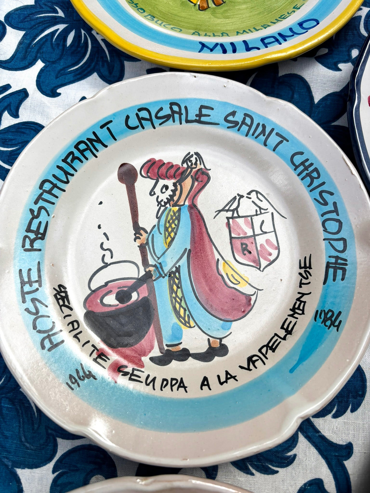 Vintage Buon Ricordo plate from Ristorante Casale Saint Christophe Aoste - Hand-painted Italian ceramic commemorative plate