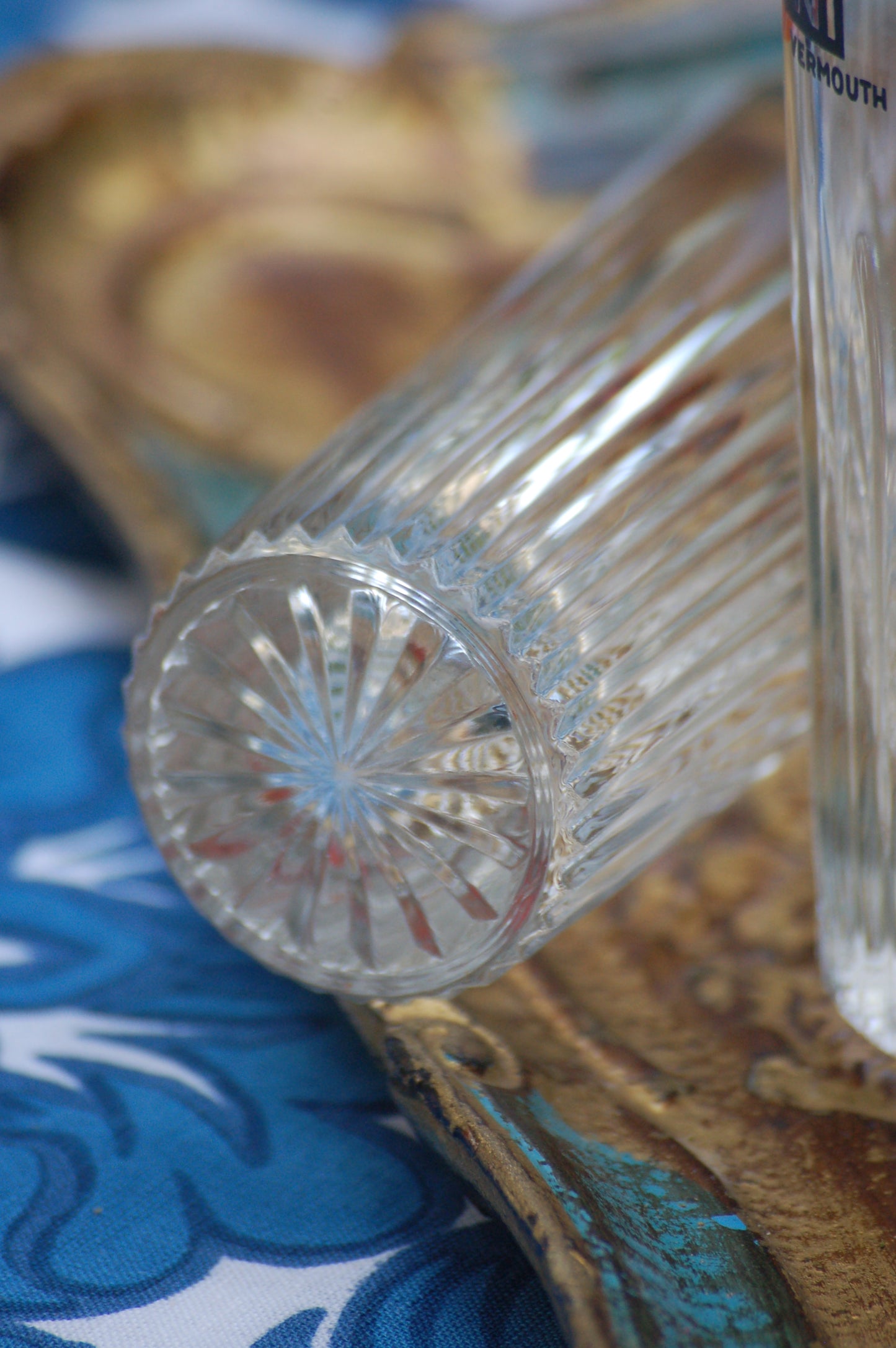 Set of two Vintage 1960s Martini Aperitivo glasses, star cut pattern, Dolce Vita |  Italian aperitif