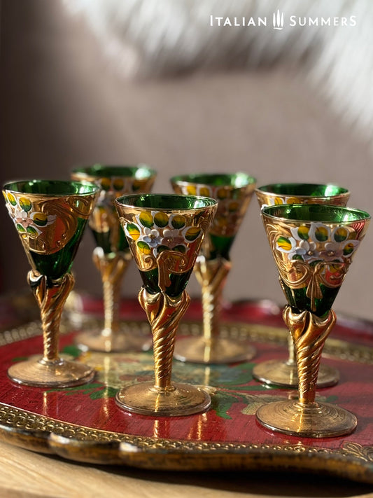 Set of decorative wine glasses on a tray with 'Italian Summers' branding.