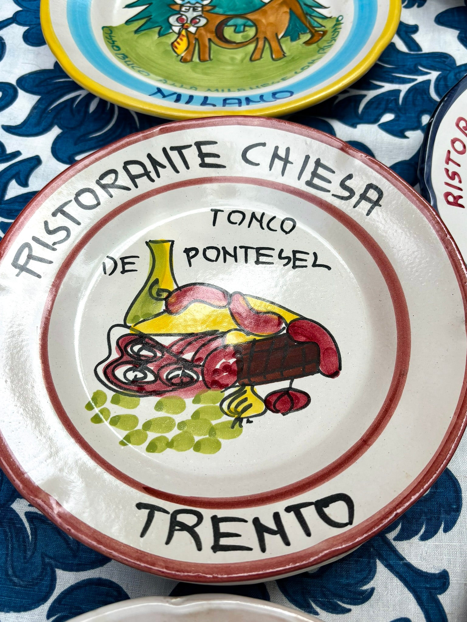 Vintage Buon Ricordo plate from Ristorante Chiesa Trento - Hand-painted Italian ceramic commemorative plate