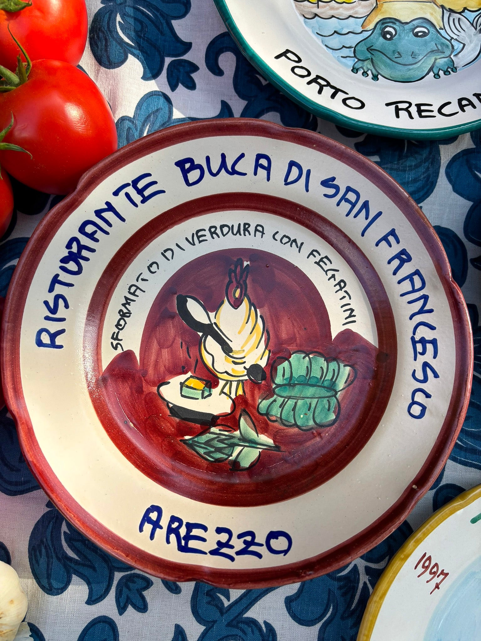 Vintage Buon Ricordo plate from Ristorante Buca di San Francesco Arezzo - Hand-painted Italian ceramic commemorative plate