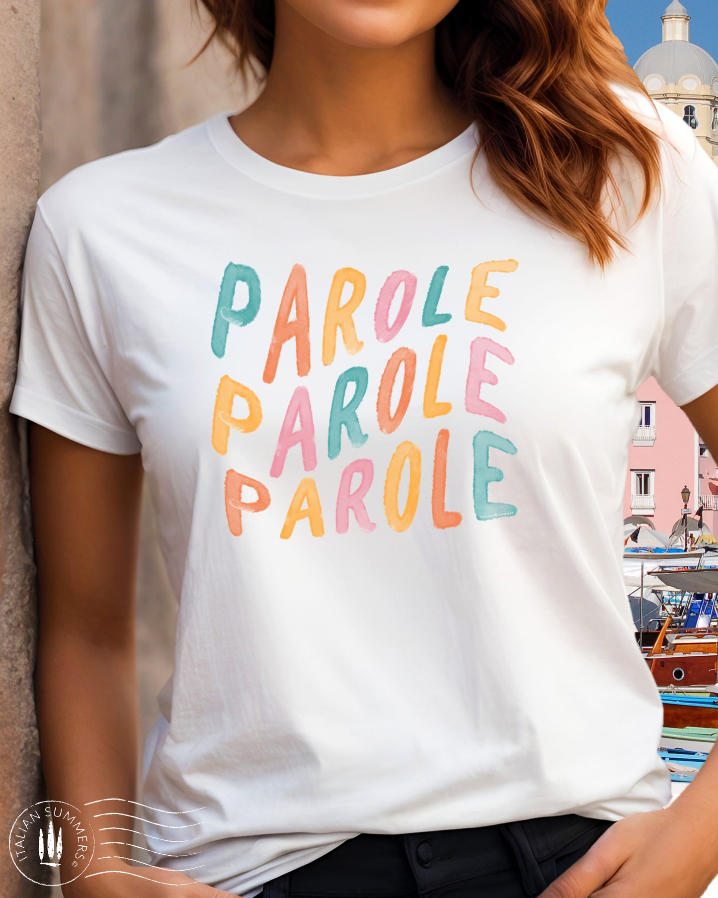 A colorful Italian quote 'parole, parole, parole', reminiscent of Mina's famous Fab 70s song. Perfect to evoke that cheerful feeling when you wear it! 